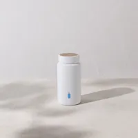 ブルーボトルコーヒーにて、天然木を楽しむドリンクボトル「MOKU」の特別カラーを限定販売