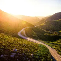 せっかくのシルバーウィーク、仕事もあるけど少しは旅も楽しみたい…そんなとき、どこで過ごせばいいのでしょうか？