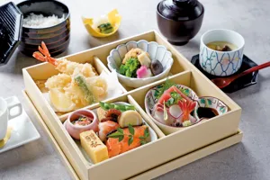 【明治記念館】平日限定・団体向けグループランチ「季節の四つ切り弁当膳」