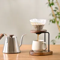 コーヒーの香りを味わい尽くすための一杯.ワイングラス発想のマグ「Note MUG」新発売。