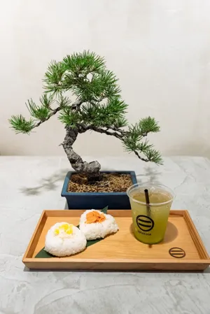 抹茶とおにぎりのカフェ NIGICHA（にぎちゃ）新宿御苑前店の画像