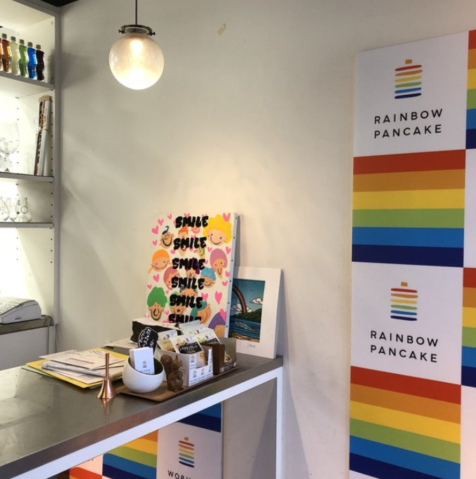 レインボーパンケーキ カフェ原宿・神宮前店（RAINBOW PANCAKE）の画像