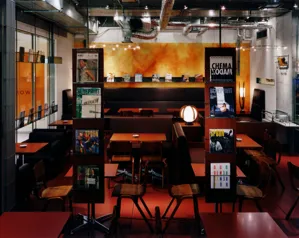 カフェ＆ブックス ビブリオテーク 大阪・梅田（café & books bibliothèque Osaka Umeda）の画像