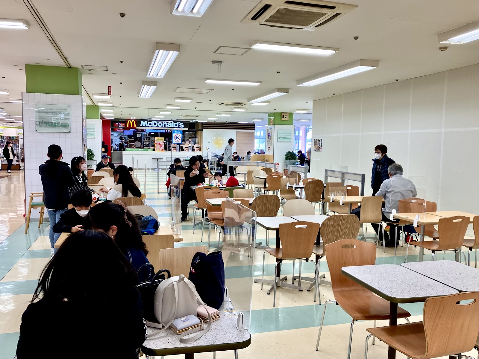 マクドナルド 泉北イズミヤ店の画像