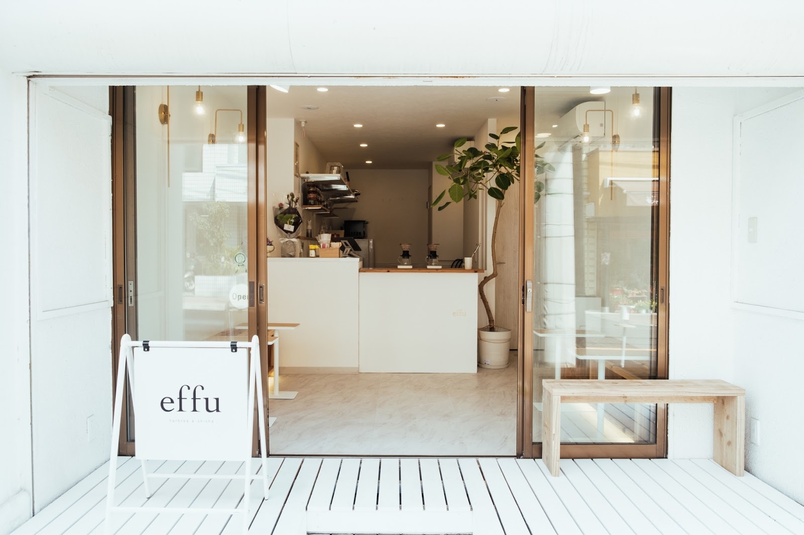 effu（エフュー ハーブティー&シーシャ）の画像
