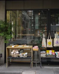 BIRD BATH&KIOSK 馬喰町の画像