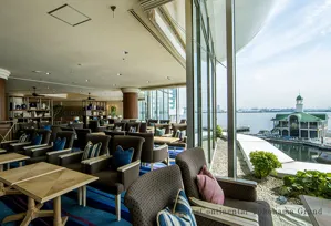 ラウンジ＆バー「マリンブルー」の画像