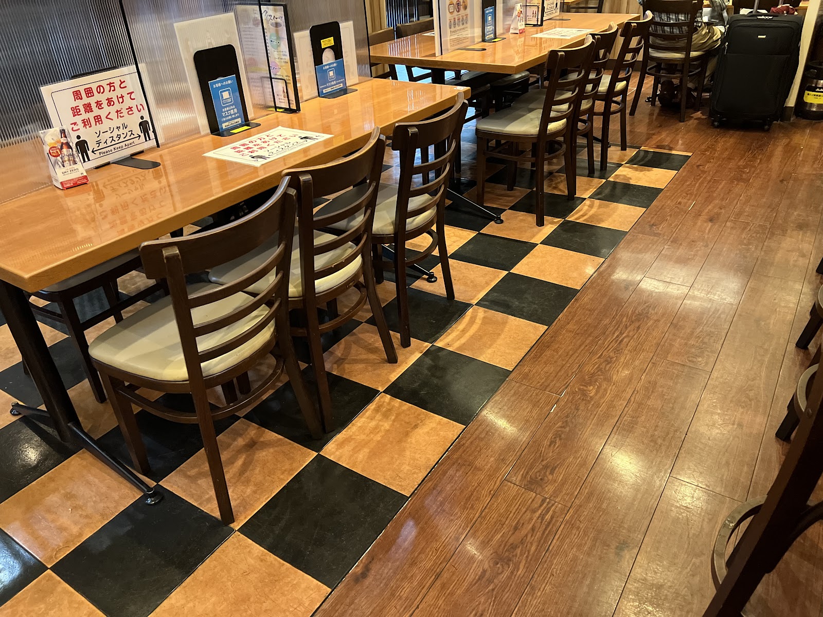 塩小路カフェの画像