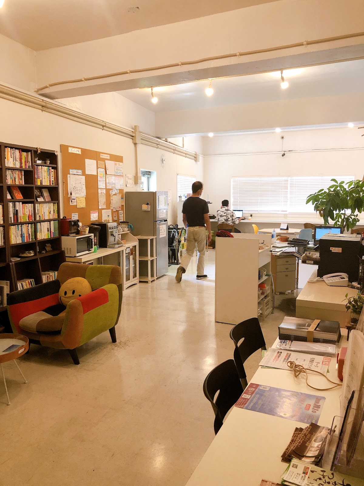 勉強カフェ 那覇ラーニングスタジオの画像