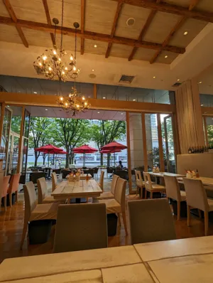 アマルフィイ カフェ みなとみらいの画像