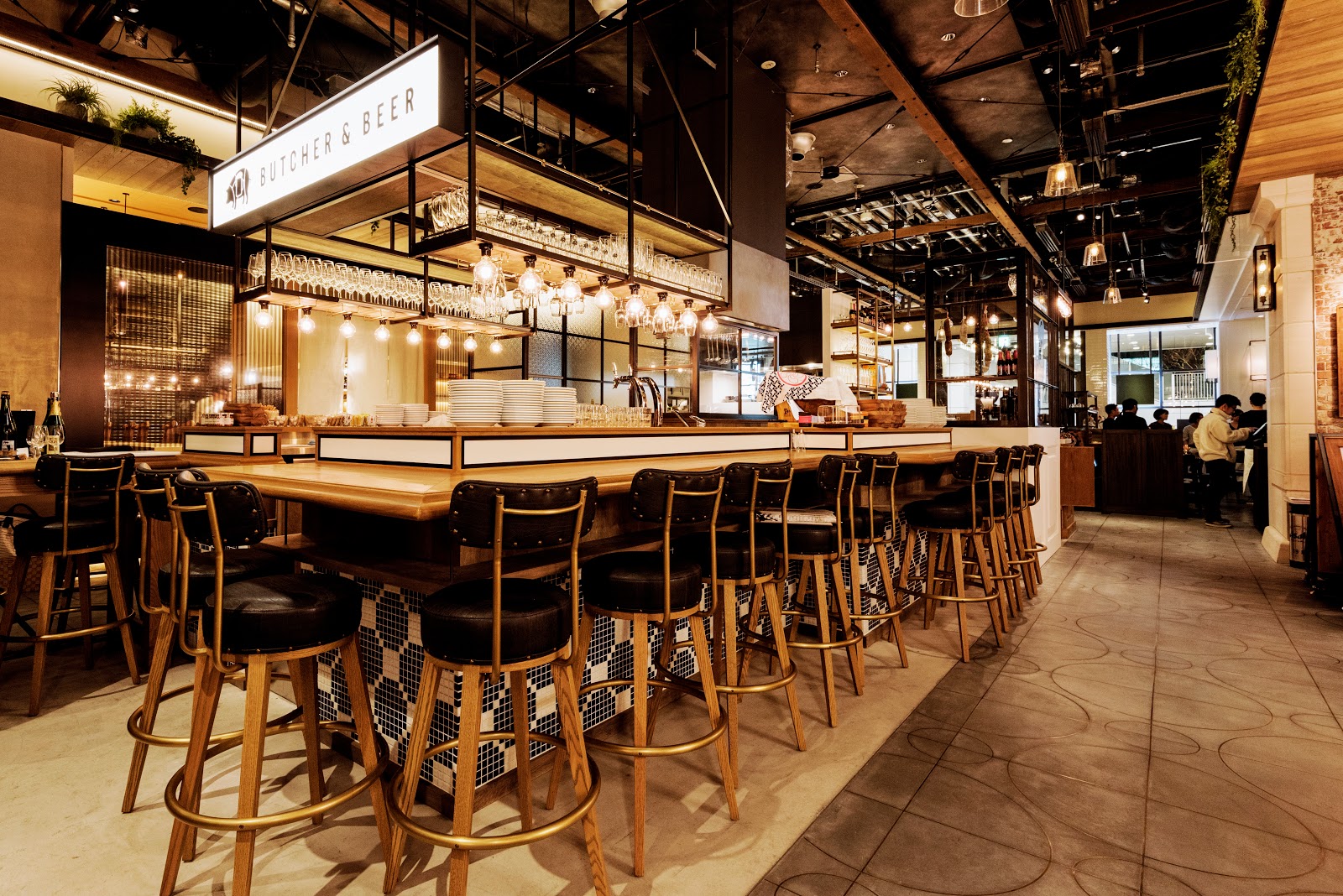 SALON BUTCHER & BEER (サロン ブッチャー アンド ビア) NEWoMan新宿の画像