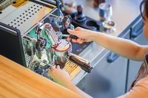 LEAFULL 新都心店の画像