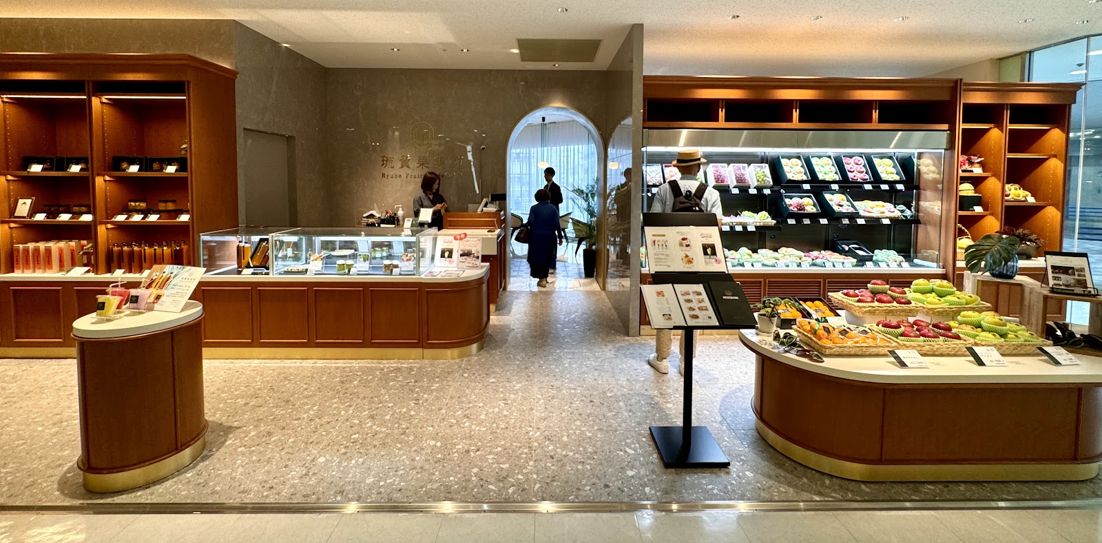 琉貿果実園フルーツパーラー Fruit Parlorの画像