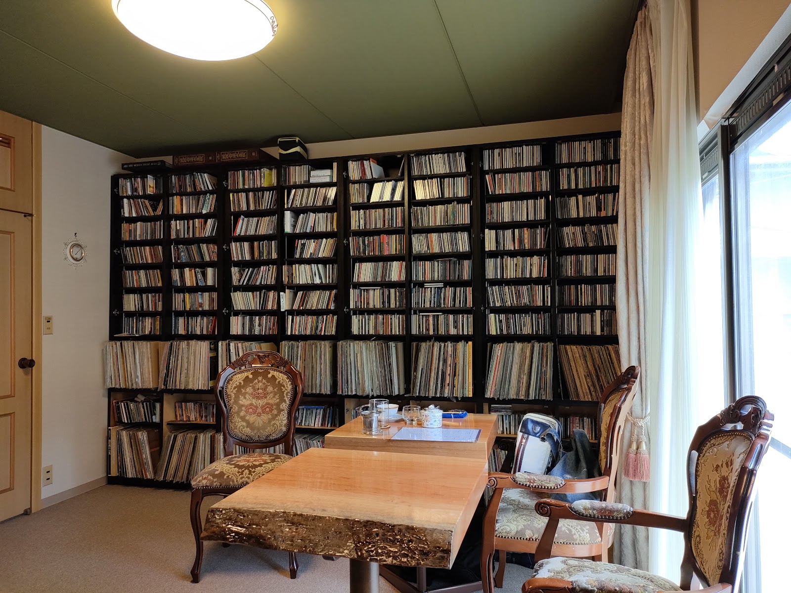 ワールドミュージックカフェ(WorldMusicCafe) 地球の凸凹の画像