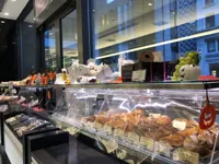 トシ ヨロイヅカ 東京の画像