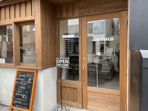 cafe YOLO 松山の画像